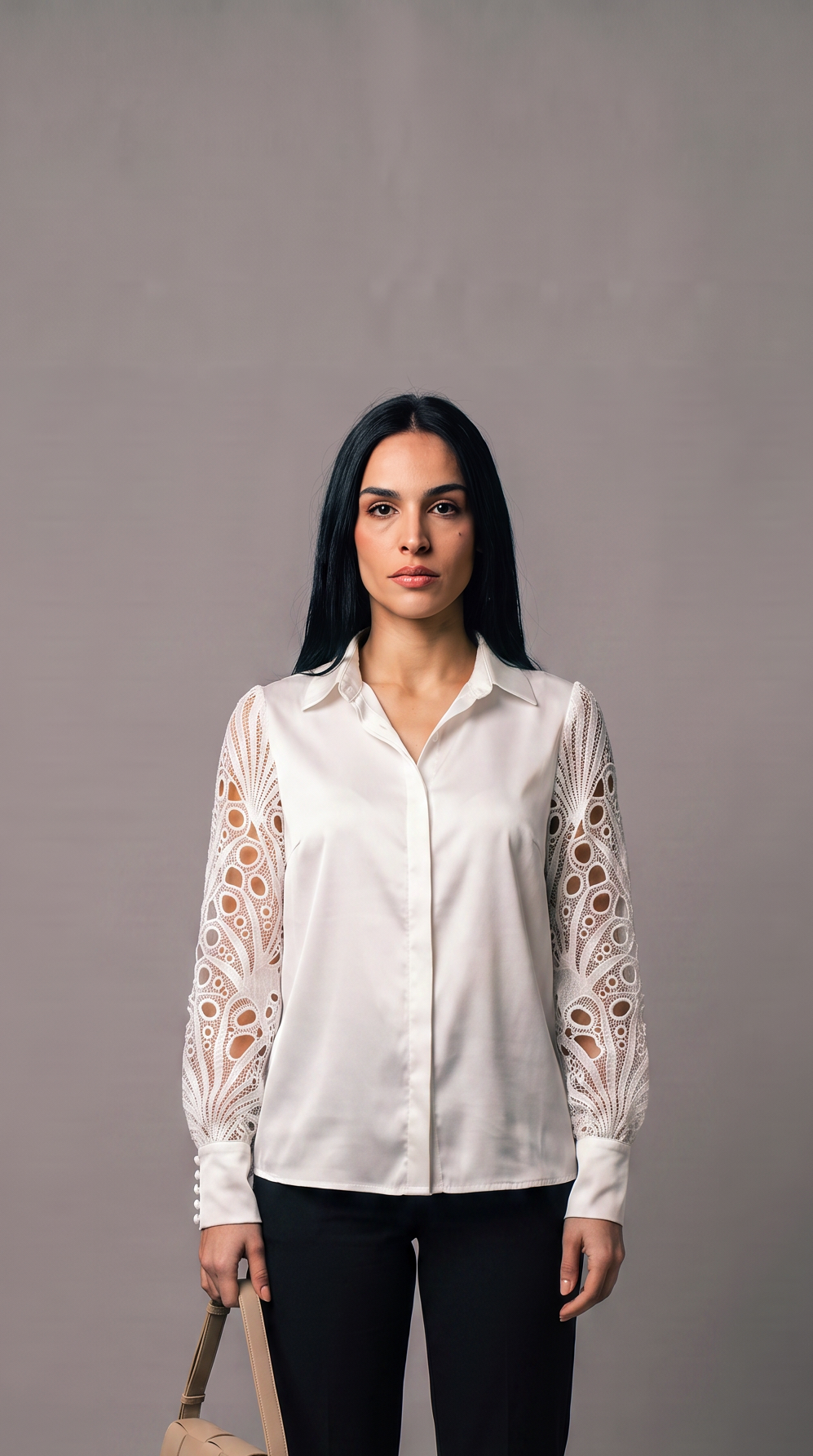 Blusa con aberturas